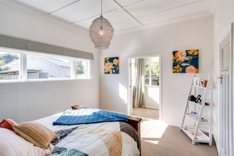 Photo of property in 132 Nelson Crescent, Napier South, Napier, 4110