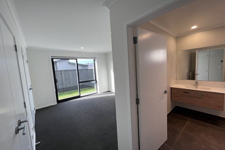 Photo of property in 38 Sierra Way, Ramarama, 2579