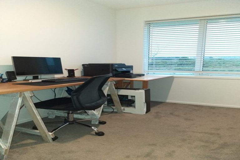 Photo of property in 35 El Questro Drive, Papamoa, 3118