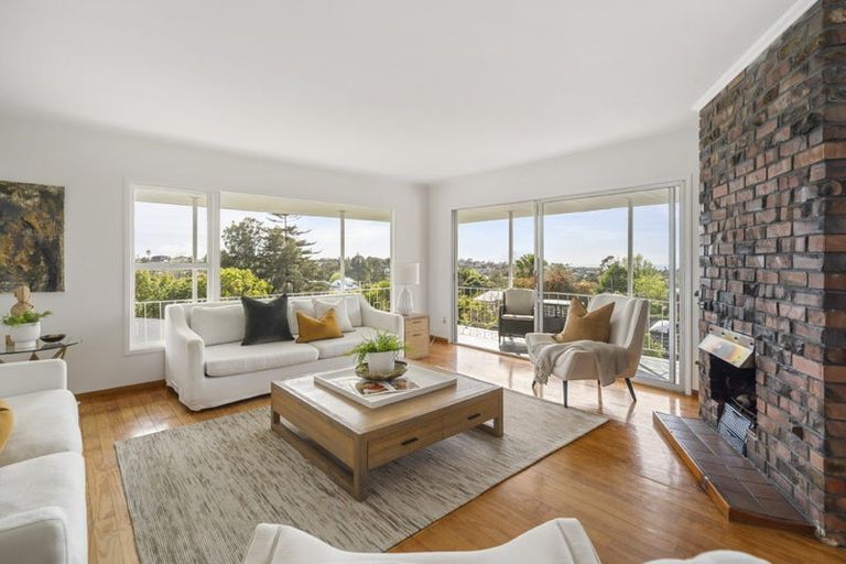 Photo of property in 85 Glamorgan Drive, Torbay, Auckland, 0630