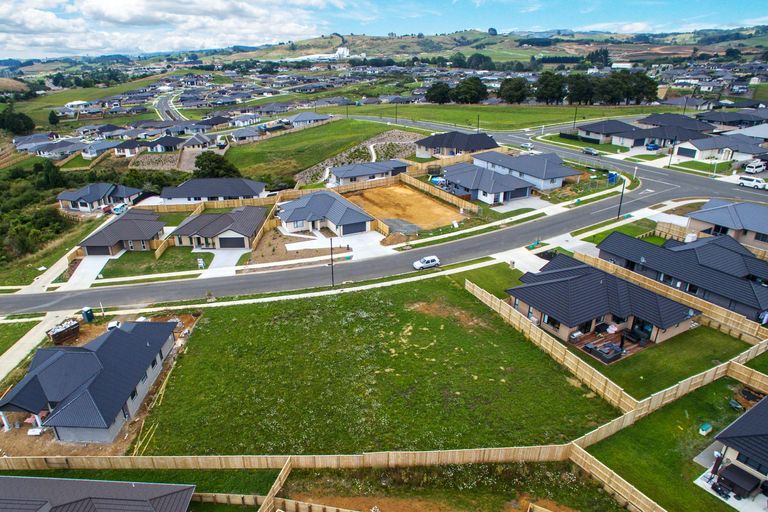 Photo of property in 7 Helenvale Crescent, Pokeno, 2402