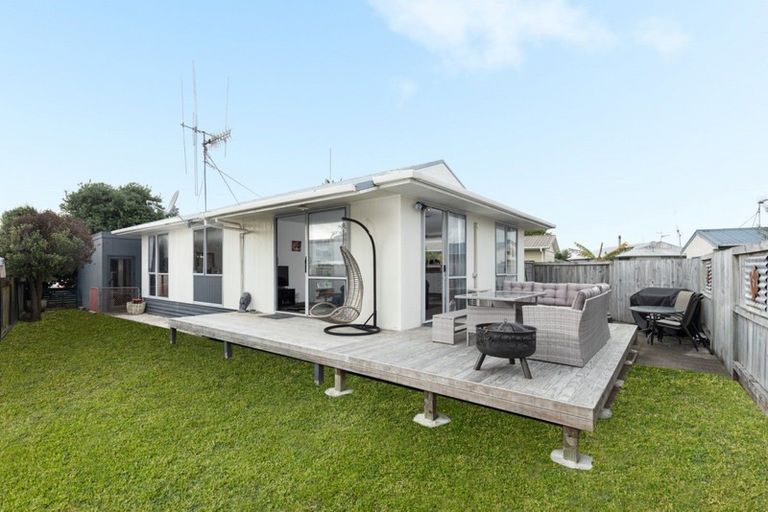 Photo of property in 5 Belray Place, Papamoa Beach, Papamoa, 3118