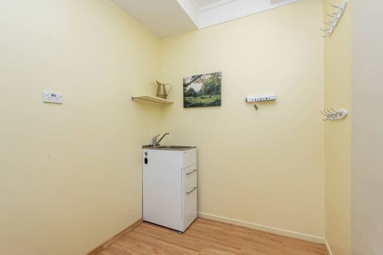 Photo of property in 2/19 Haseler Crescent, Howick, Auckland, 2014