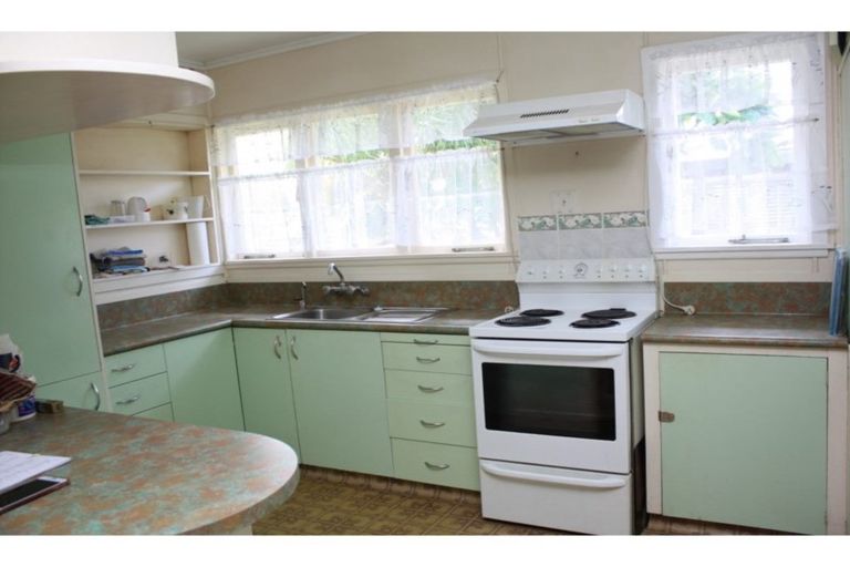 Photo of property in 25 Tui Crescent, Maunu, Whangarei, 0110