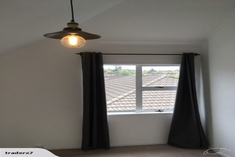 Photo of property in 2/47 Pah Road, Papatoetoe, Auckland, 2025