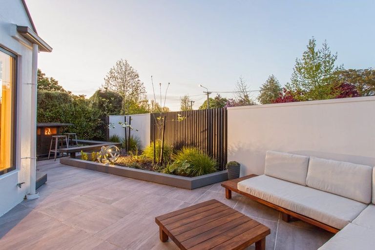 Photo of property in 9a Hamilton Avenue, Ilam, Christchurch, 8041