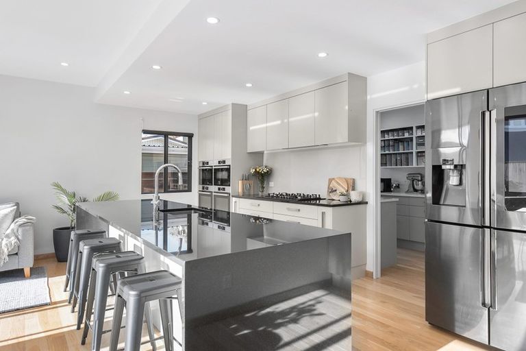 Photo of property in 28 Orr Crescent, Hutt Central, Lower Hutt, 5011