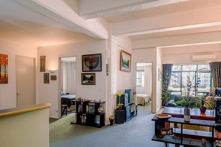 Photo of property in Tennyson Apartments, 12/25 Tennyson Street, Te Aro, Wellington, 6011