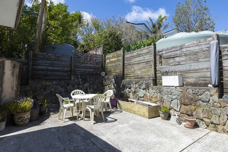 Photo of property in 54 Stratford Drive, Cable Bay, 0420