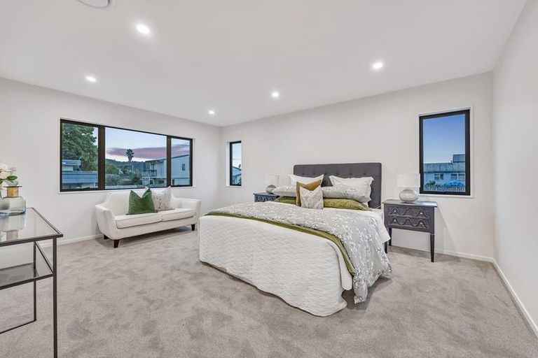 Photo of property in 11 Alexandra Street, Riverhead, 0820