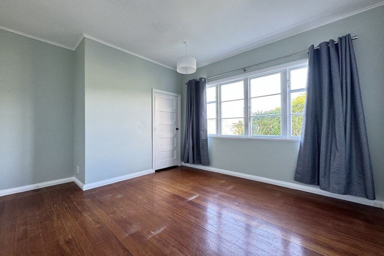 Photo of property in 29 Imlay Crescent, Ngaio, Wellington, 6035