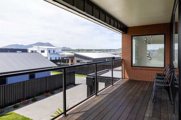 Photo of property in 72 Harakeke Drive, Wharewaka, Taupo, 3330