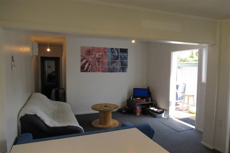 Photo of property in 8a Drummond Street, Mount Cook, Wellington, 6021