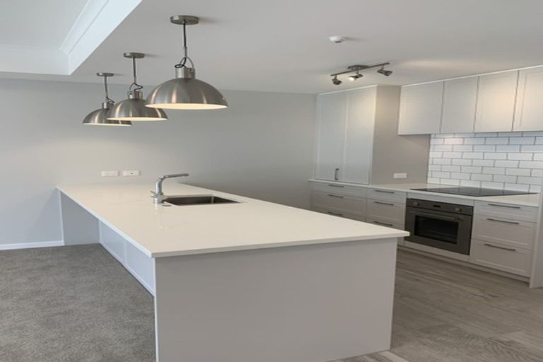 Photo of property in 109 Panorama Heights, Orewa, 0931