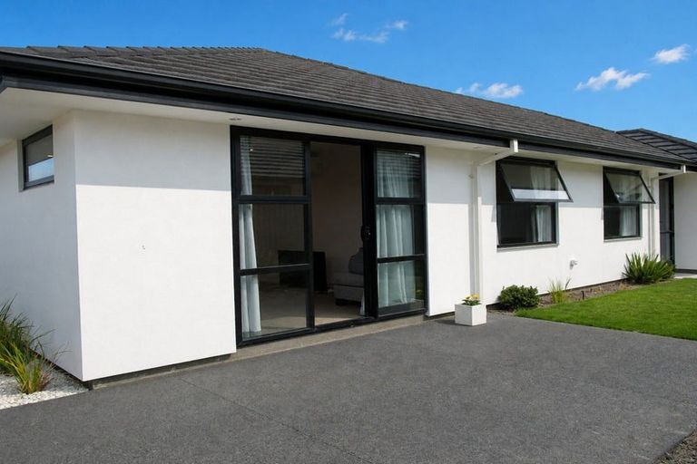 Photo of property in 20 Packard Crescent, Halswell, Christchurch, 8025
