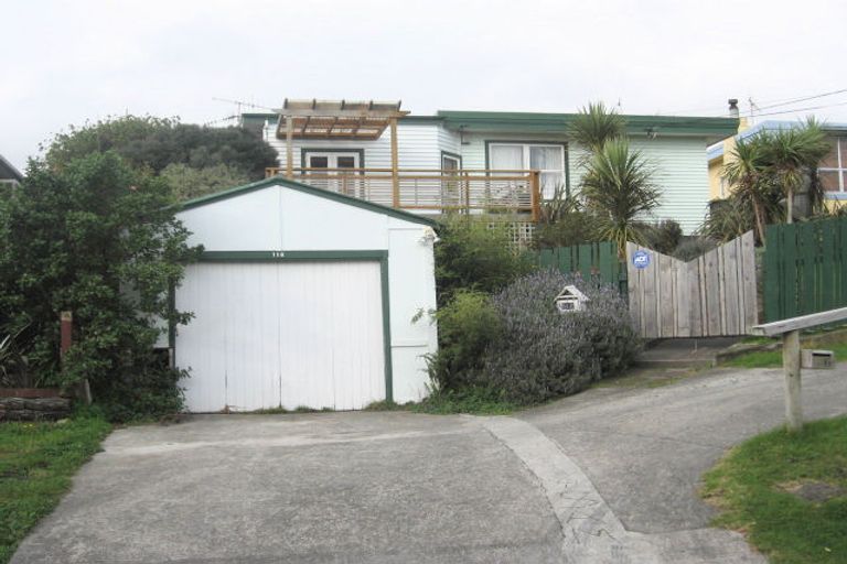 Photo of property in 118 Renown Road, Raumati South, Paraparaumu, 5032