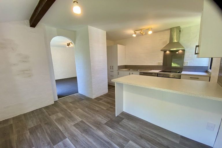 Photo of property in 141d Churton Drive, Churton Park, Wellington, 6037