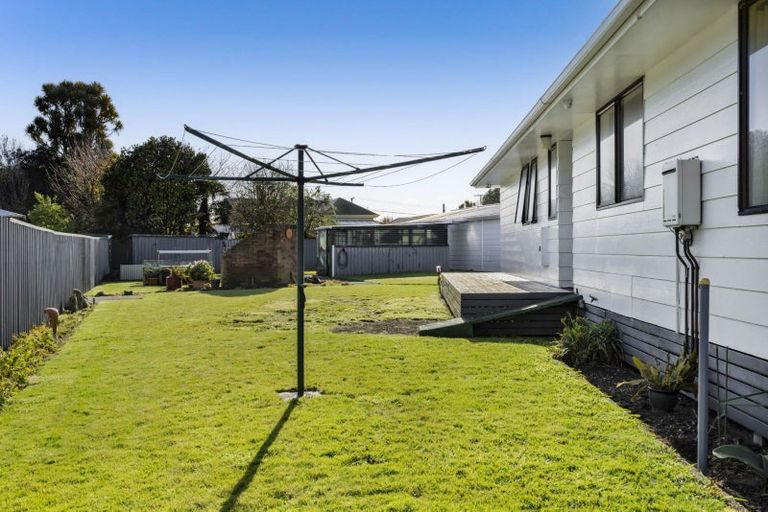 Photo of property in 77 Patu-kukupa Street, Manaia, 4612