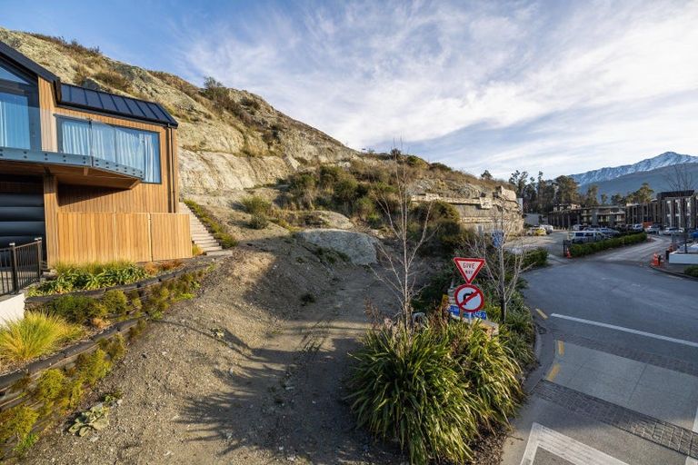 Photo of property in 2 Old Homestead Place, Kawarau Falls, Queenstown, 9300