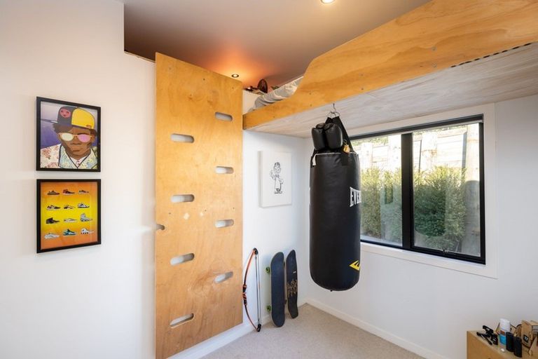 Photo of property in 22b Saint Ives Grove, Whalers Gate, New Plymouth, 4310