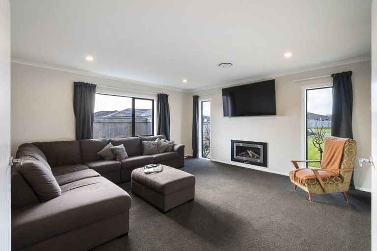 Photo of property in 34 George Street, Bulls, 4818