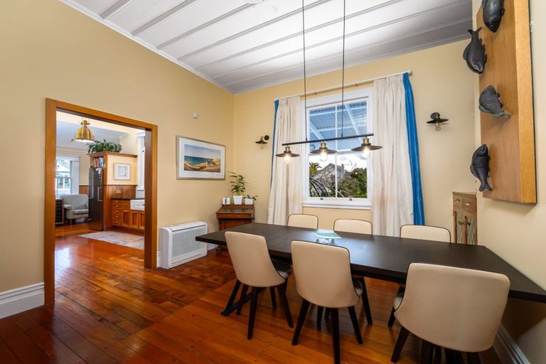 Photo of property in 5 Beresford Street, Russell, 0202