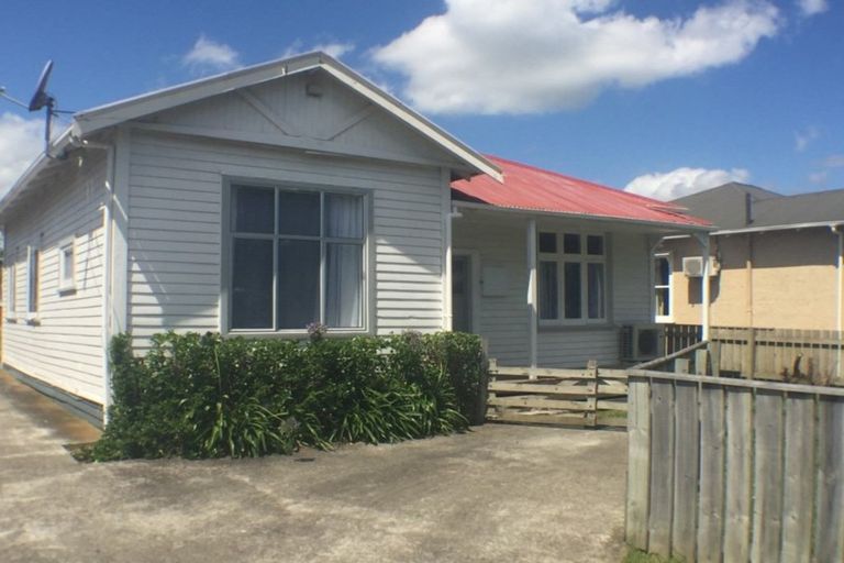 Photo of property in 15 Worcester Street, West End, Palmerston North, 4410