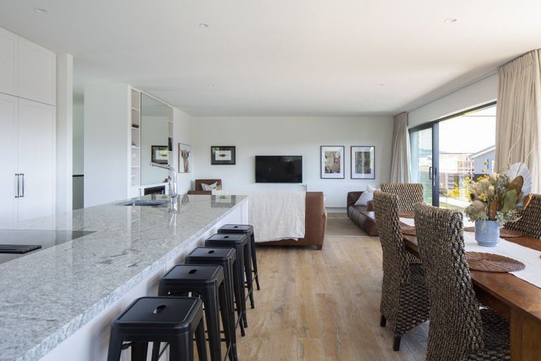 Photo of property in 6 Primary Lane, Wanaka, 9305