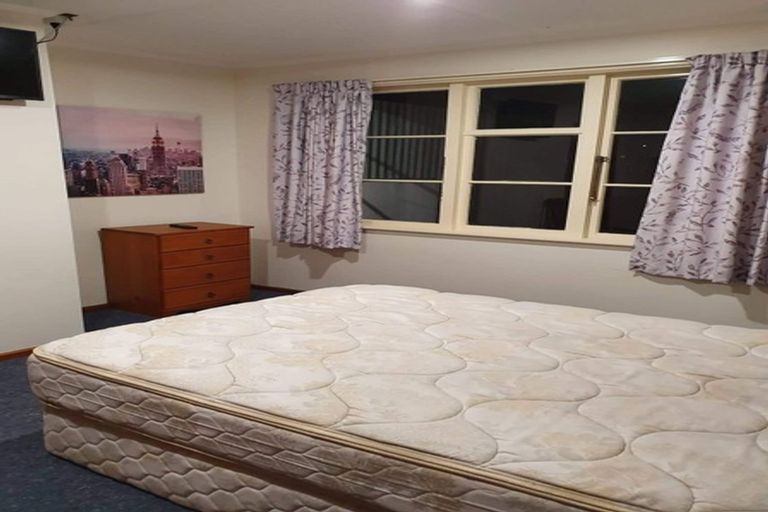 Photo of property in 10 Robertson Street, Oamaru North, Oamaru, 9400