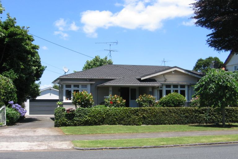 Photo of property in 28 Pukehana Avenue, Epsom, Auckland, 1023