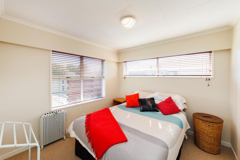 Photo of property in 83 Long Melford Road, Awapuni, Palmerston North, 4412