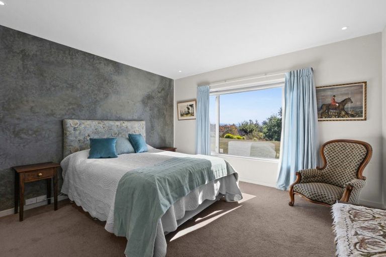 Photo of property in 14 Spur Road, Havelock North, 4130