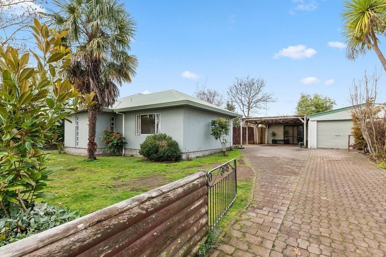 Photo of property in 66 Te Rangitautahanga Road, Turangi, 3334