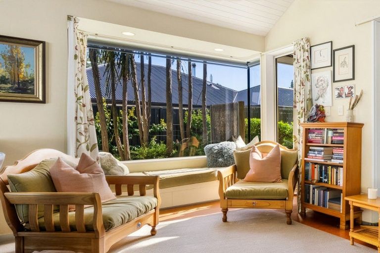 Photo of property in 16 Wilkin Road, Wanaka, 9305