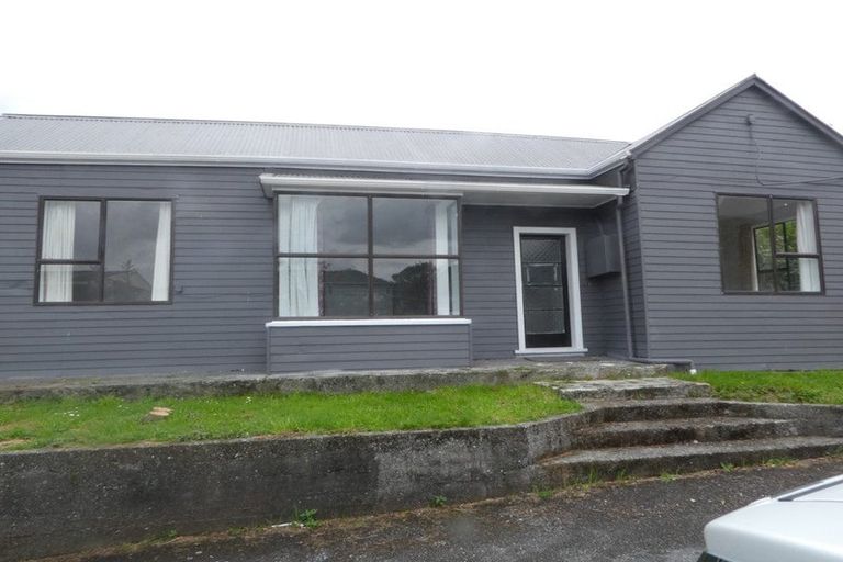 Photo of property in 11-13 Chapel Street, Greymouth, 7805