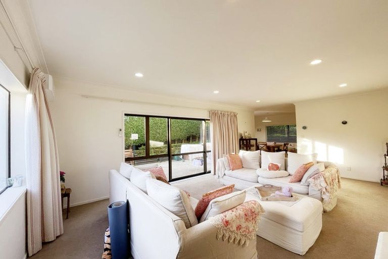 Photo of property in 78 Onewa Road, Northcote Point, Auckland, 0627