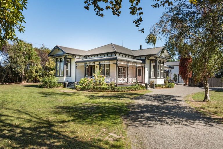 Photo of property in 254 Lockwood Road, Kairanga, Palmerston North, 4475