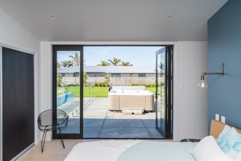 Photo of property in 24 Dune View Drive, Mangawhai, 0505