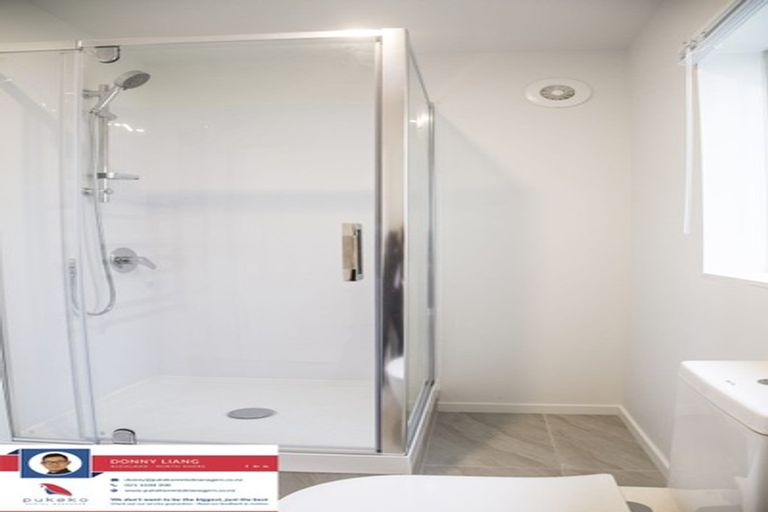 Photo of property in 271 Royal Road, Massey, Auckland, 0614