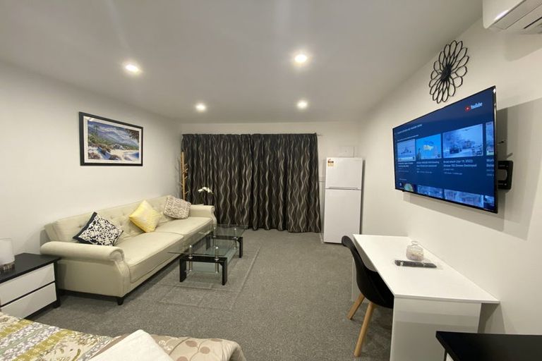 Photo of property in 8 Defoe Avenue, Hillcrest, Hamilton, 3216