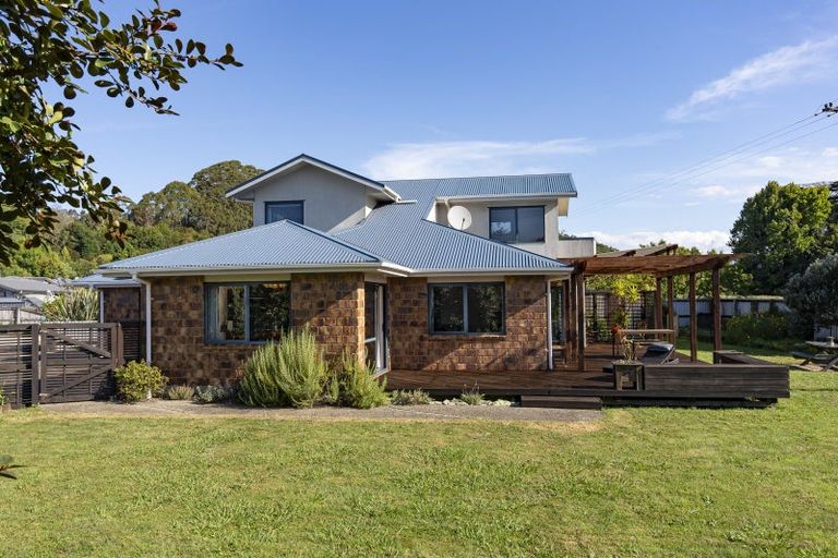 Photo of property in 3b Arapeta Place, Takaka, 7110