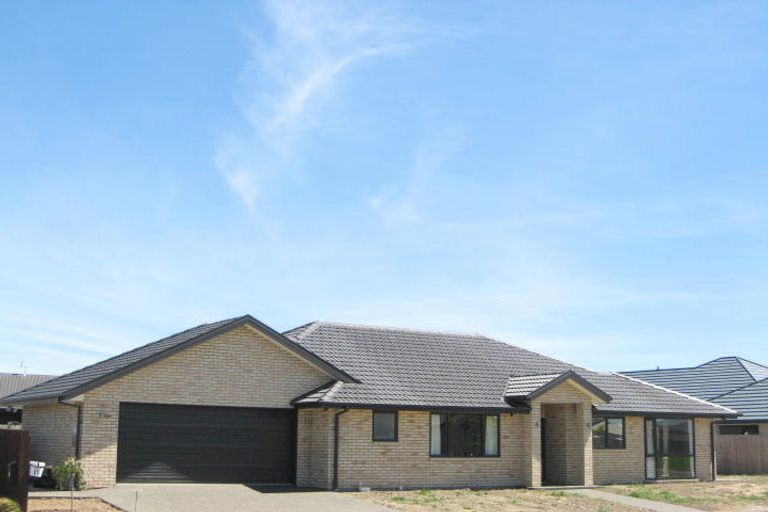 Photo of property in 15 Globe Bay Drive, Templeton, Christchurch, 8042