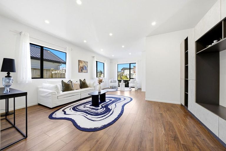 Photo of property in 63 Makete Crescent, Hobsonville, Auckland, 0618