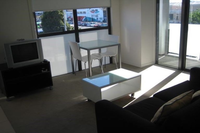 Photo of property in 75 Halsey Drive, Lynfield, Auckland, 1042