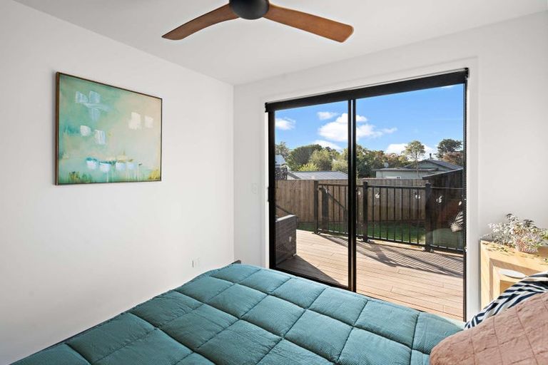 Photo of property in 5 Beach Crescent, Waikuku Beach, 7473