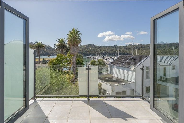 Photo of property in 5c Victoria Street, Mosgiel, 9024