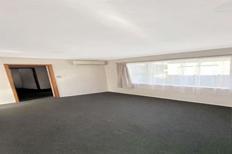 Photo of property in 132 Gloucester Road, Manurewa, Auckland, 2102