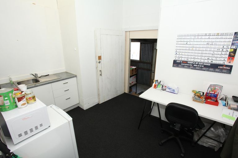 Photo of property in 1 Wallis Lane, Orewa, 0931