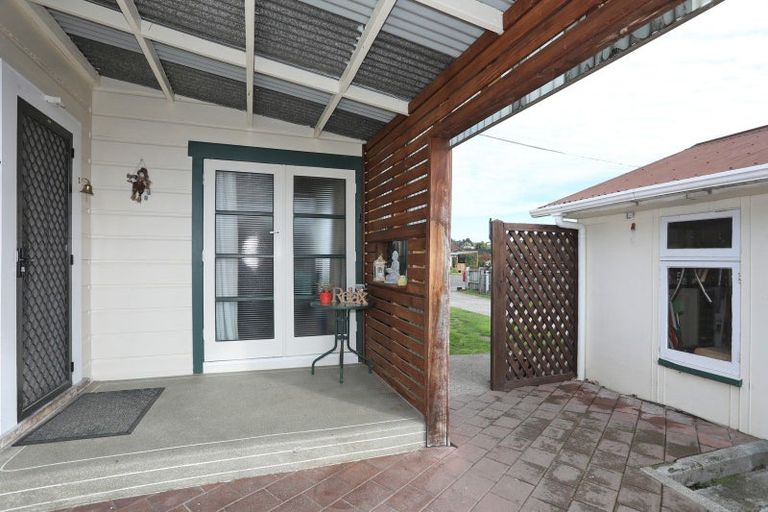Photo of property in 89 Warwick Street, Feilding, 4702