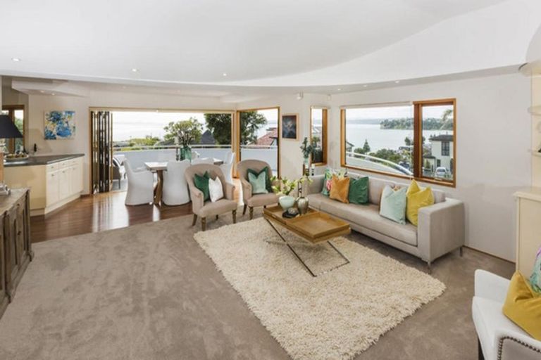 Photo of property in 121 Clovelly Road, Bucklands Beach, Auckland, 2012